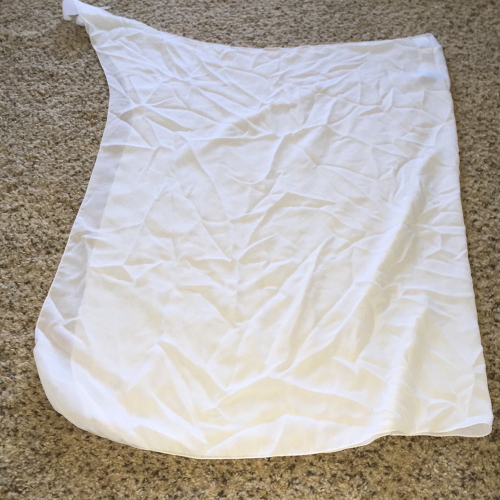 SOLD!! NWT Long White Sarong by Dotti Beach - Picture 2 of 5